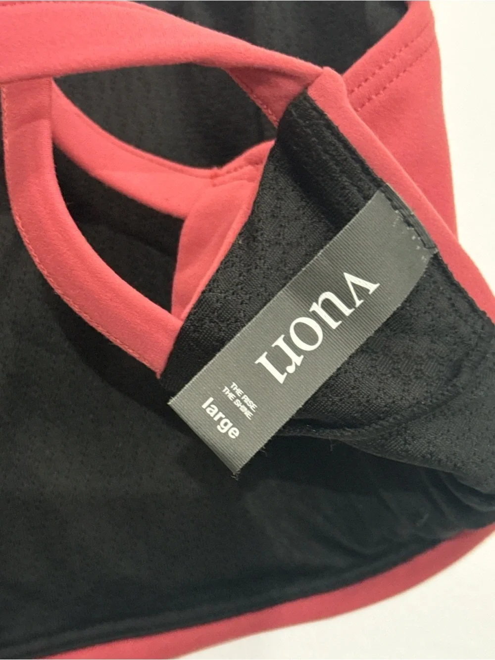 Vuori Yosemite Strappy Sports Bra in Spice Rust size Large - Picture 6 of 7